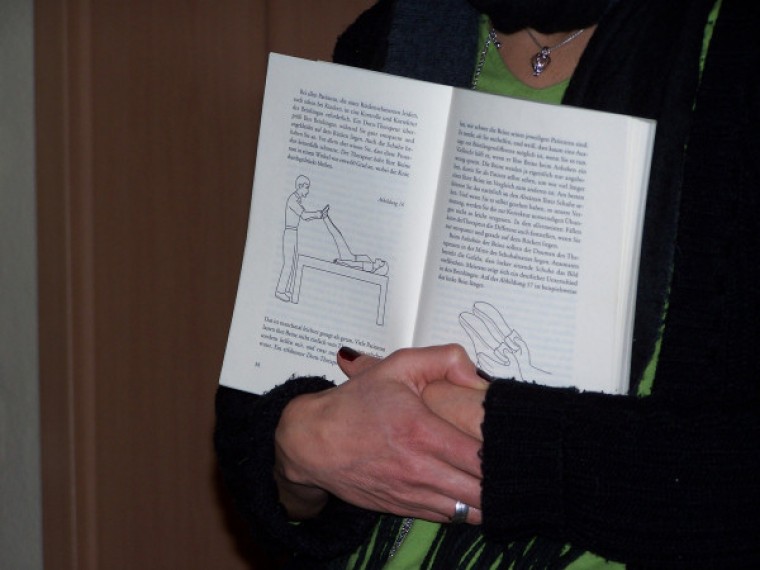Februar 2012 / Vortrag zu Wirbeltherapie nach DORN Februar 2012 / Vortrag zu Wirbeltherapie nach DORN